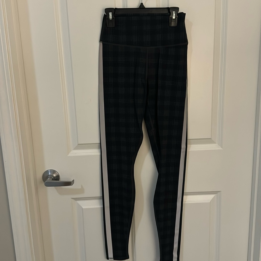 Alo Yoga leggings